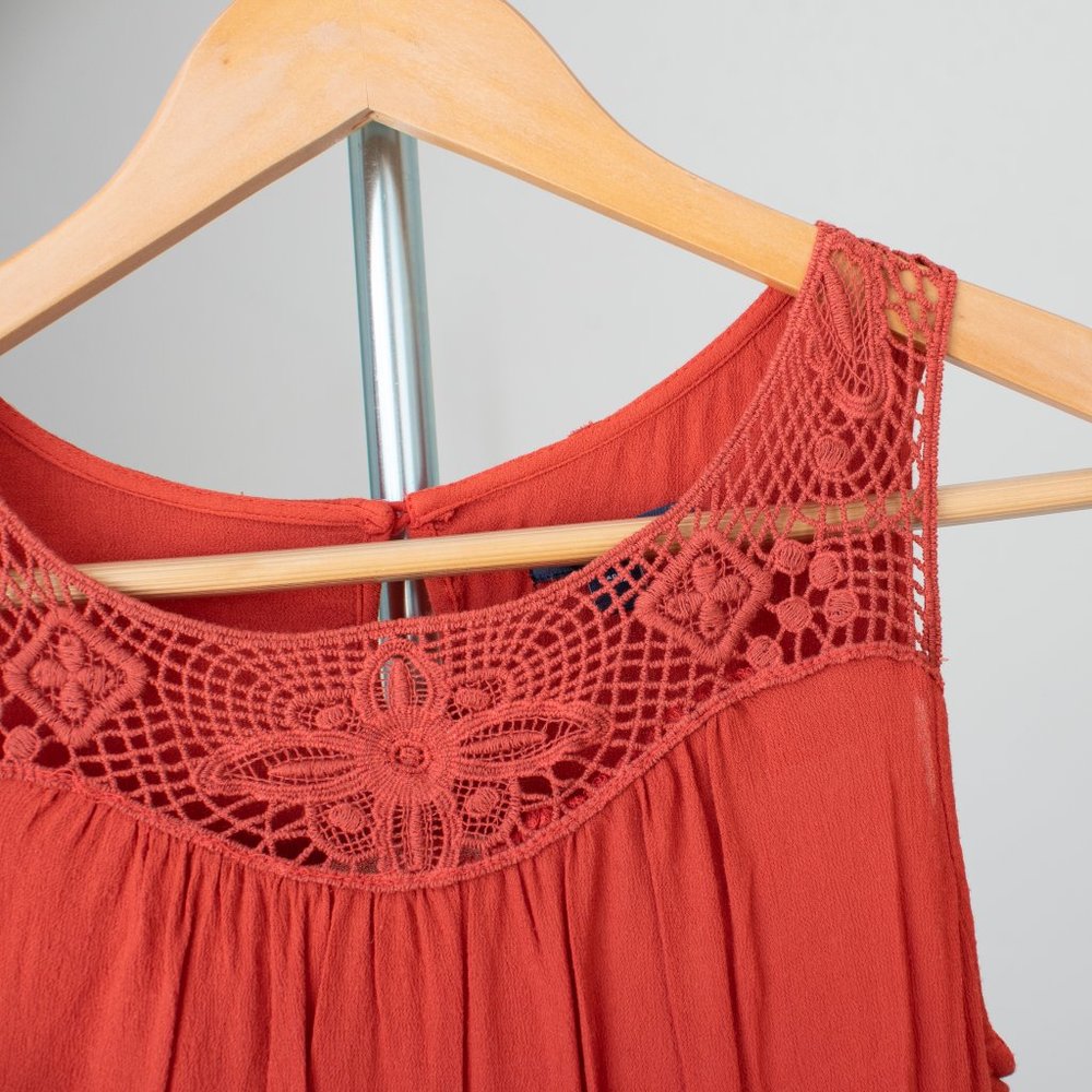 Flowy tank with boho details